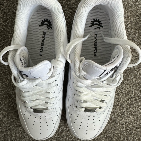 Air Force 1 Flyease - Picture 4 of 8